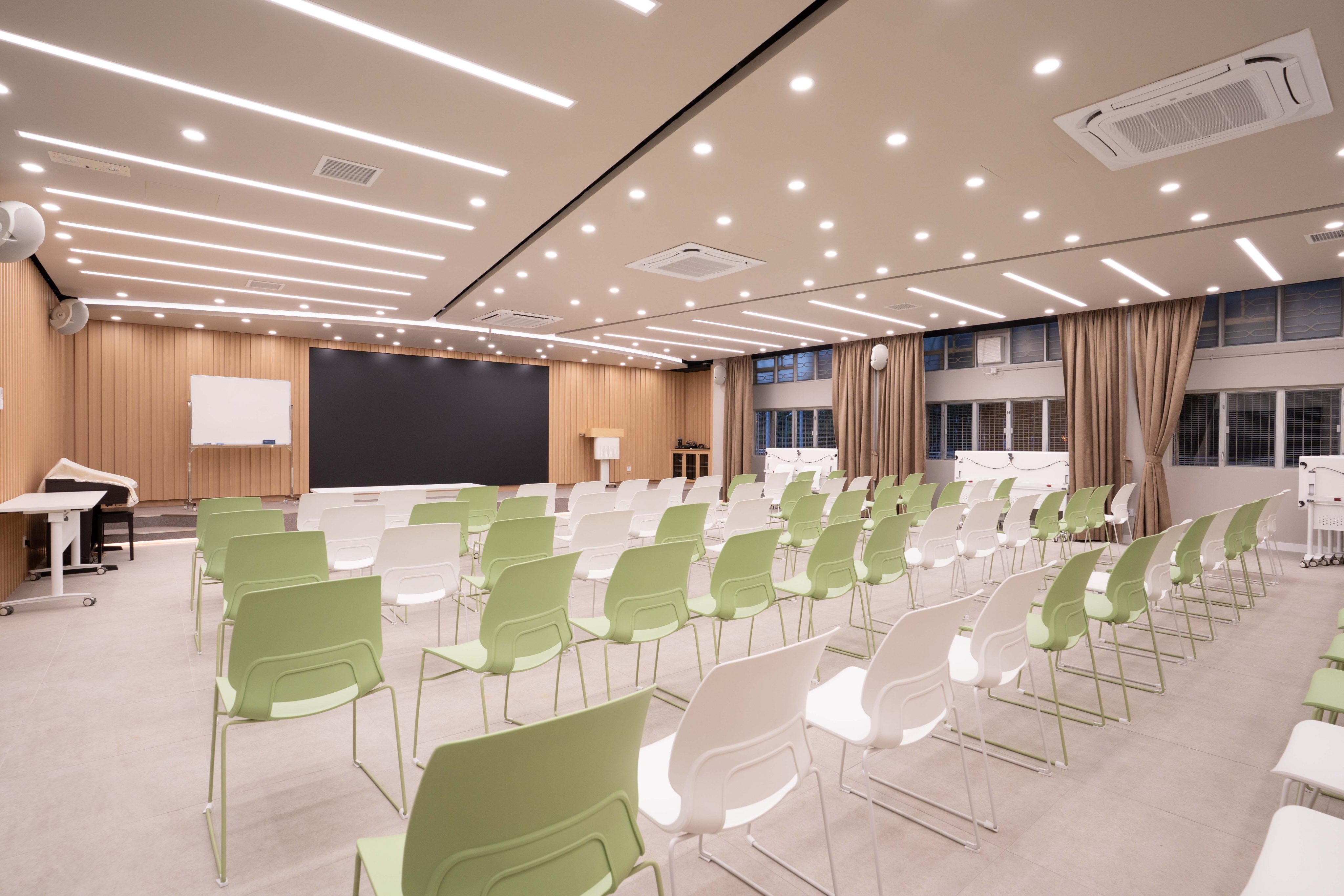 香港道教聯合會鄧顯紀念中學