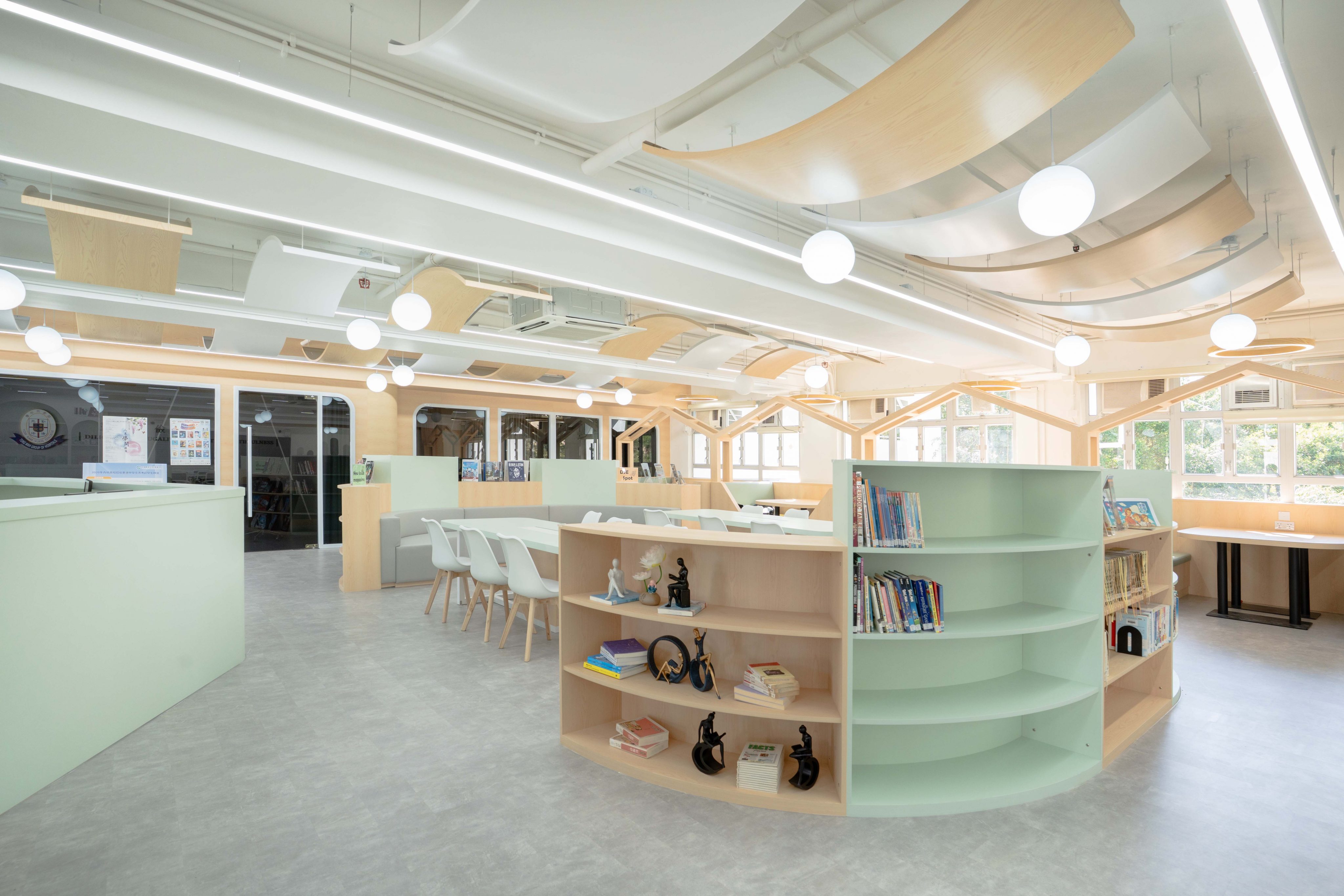 東華三院邱金元中學